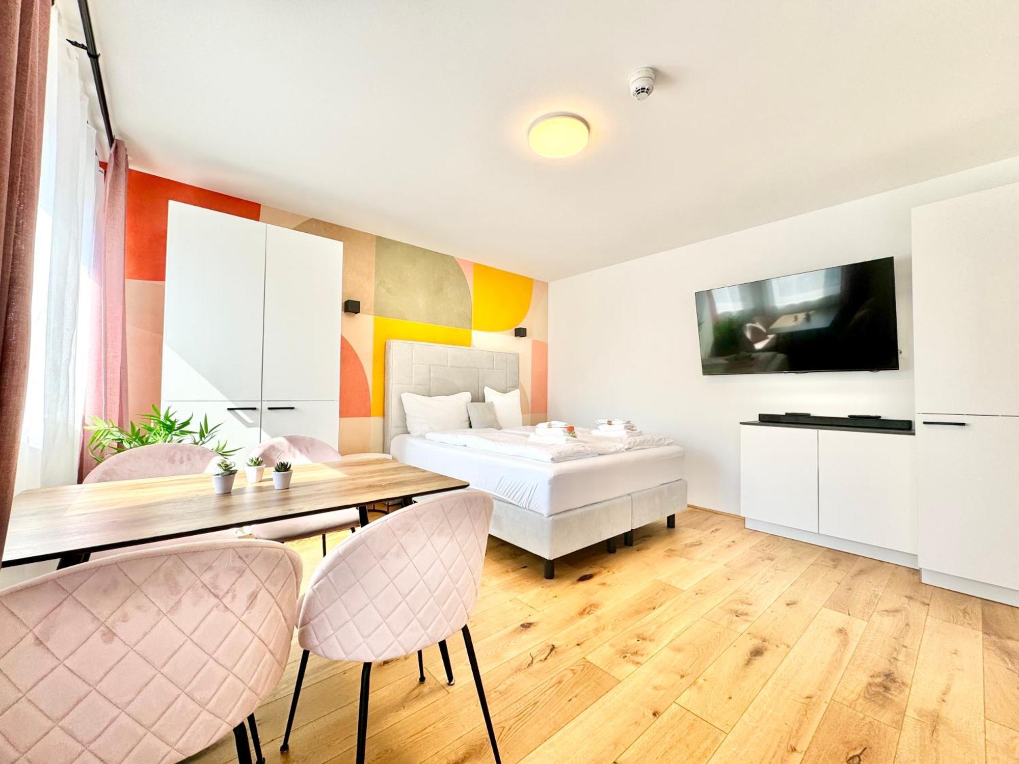 Stylische Wohnung Mit Balkon Wiedeń Zewnętrze zdjęcie